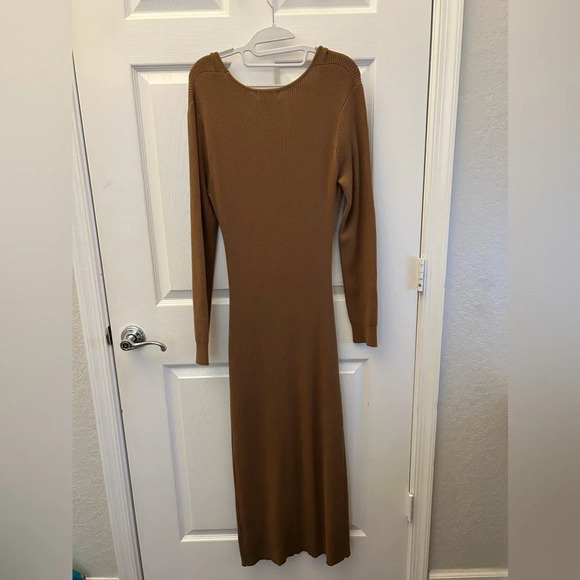 House of Harlow 1960 sweater dress - Picture 2 of 4